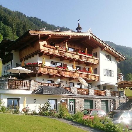 Tirol Appartement Haus Zillertal زيل أم زيلر المظهر الخارجي الصورة