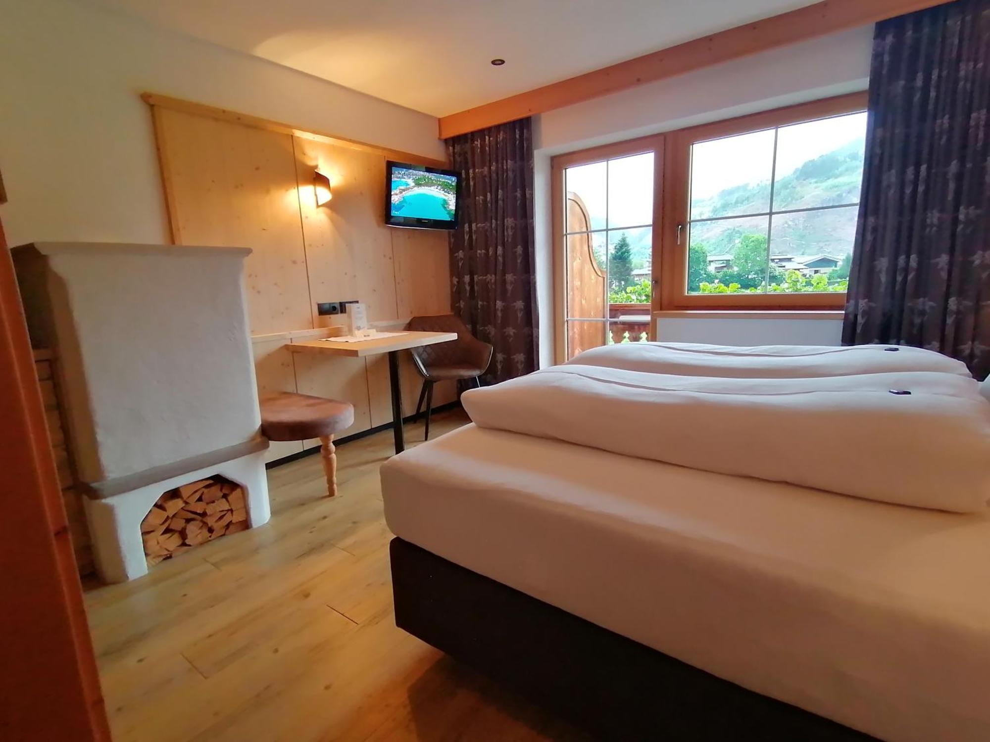 Tirol Appartement Haus Zillertal زيل أم زيلر المظهر الخارجي الصورة
